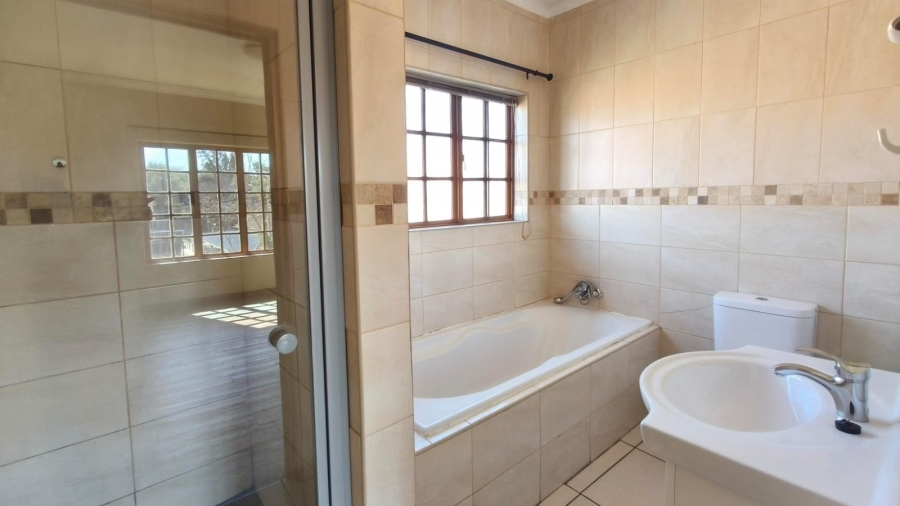 3 Bedroom Property for Sale in Grimbeeck Park North West